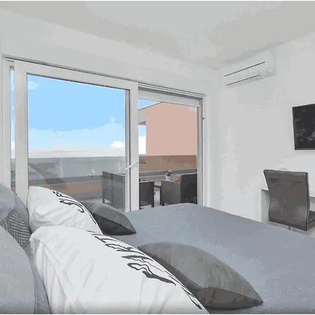 Comfortable In Nature Villa